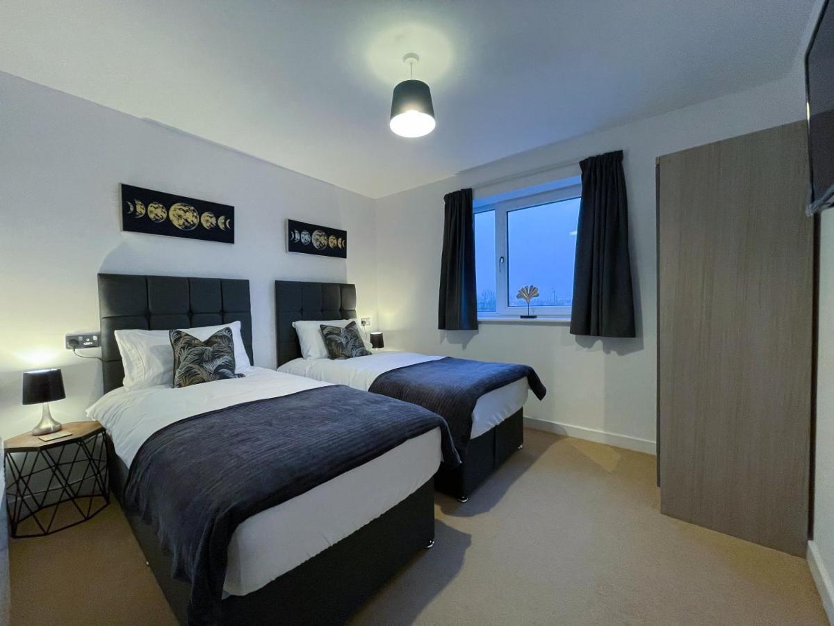 Station Side Penthouse Wolverhampton Exterior foto