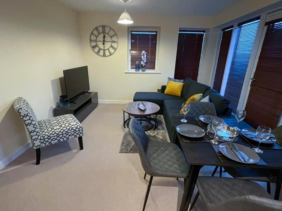 Station Side Penthouse Wolverhampton Exterior foto