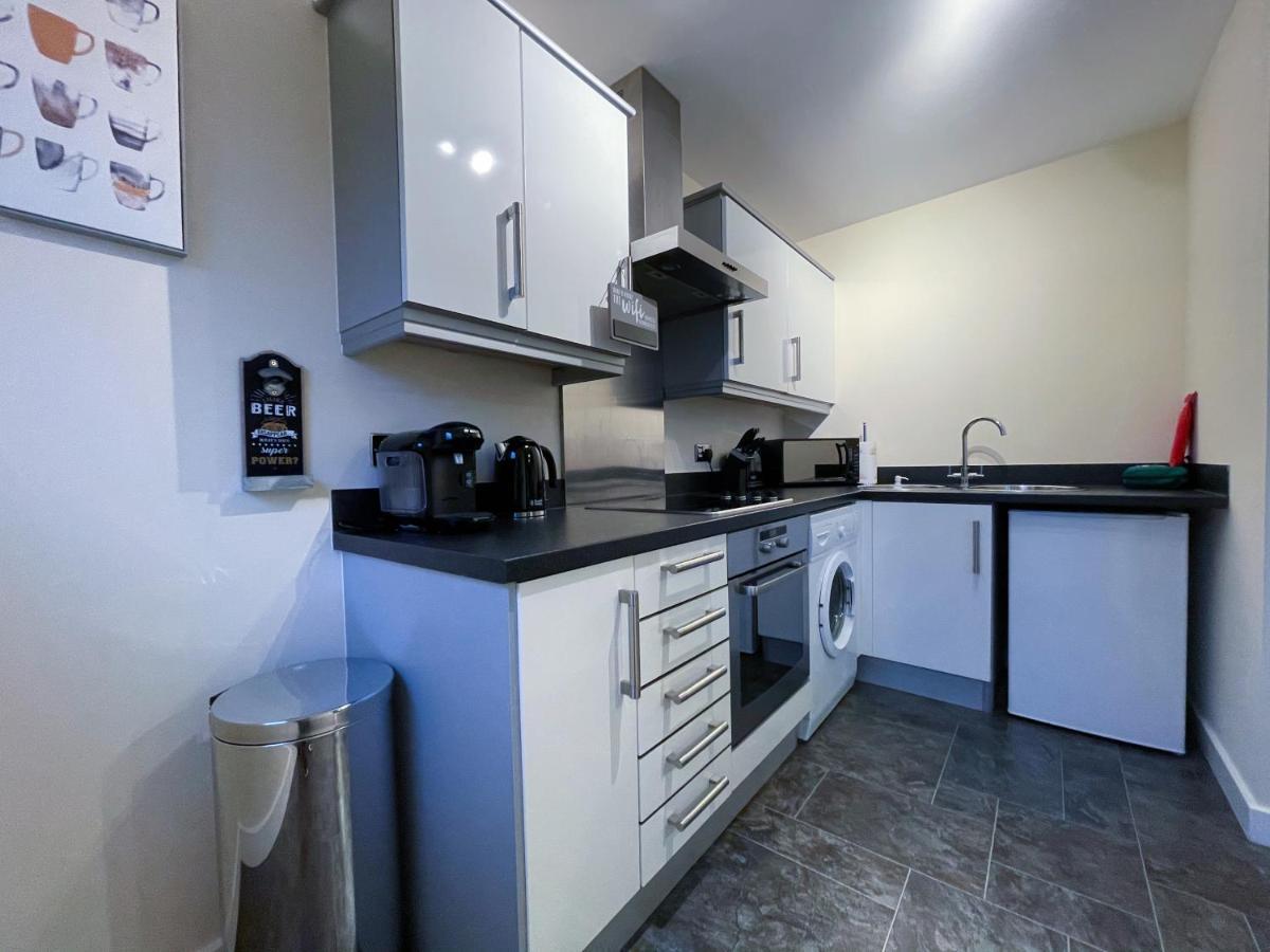 Station Side Penthouse Wolverhampton Exterior foto