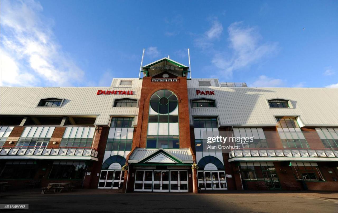 Station Side Penthouse Wolverhampton Exterior foto